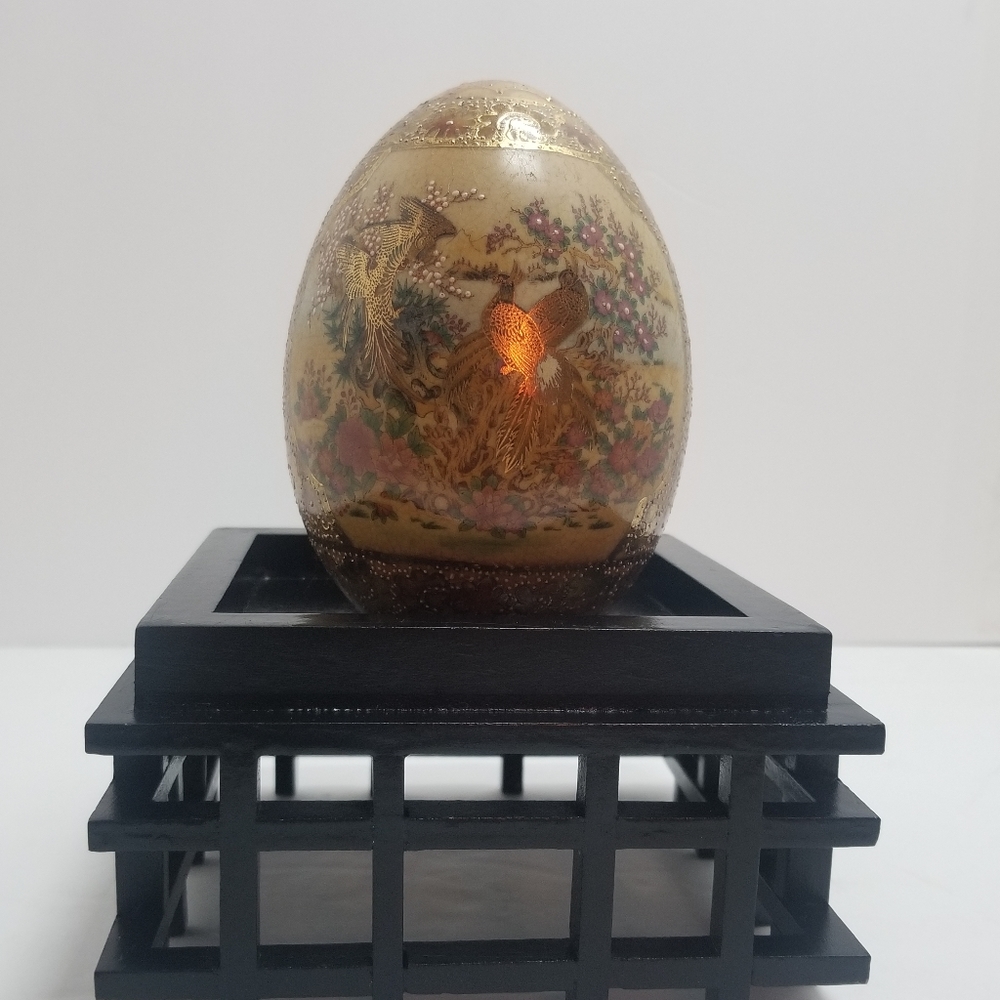 Vintage Japanese Satsuma Porcelain Egg. Stand Size